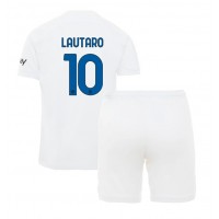 Inter Milan Lautaro Martinez #10 Udebane Trøje Børn 2023-24 Kortærmet (+ Korte bukser)